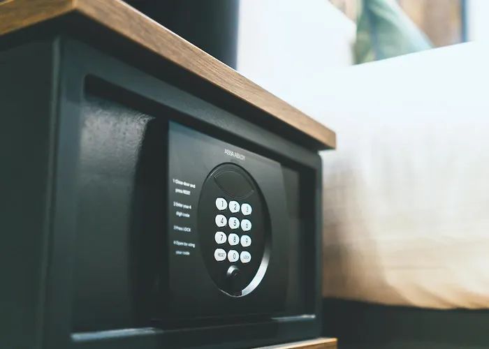 Best 24-hour check-in hotels in London